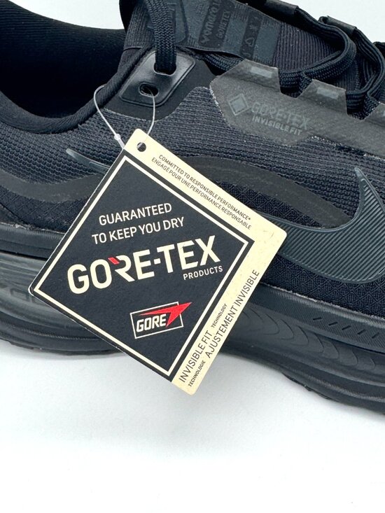 Nike Vomero 18 Gore-Tex Black Shoes Sz 12.5 New w/o Box Waterproof HQ7001-001 main image 9